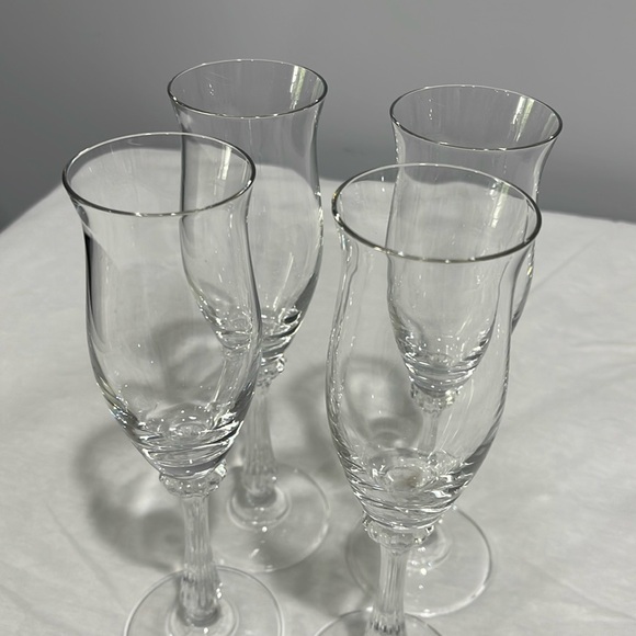 Mikasa Ardmore Fluted Champagne Glasses Vintage Elegant Crystal set of 4 - Picture 5 of 13